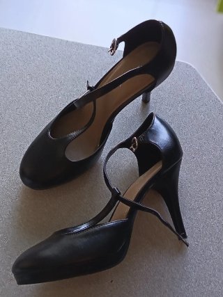 Zapatos de tacón Graceland negros