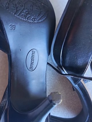 Zapatos de tacón Graceland negros