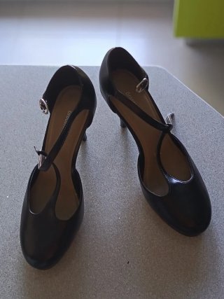 Zapatos de tacón Graceland negros