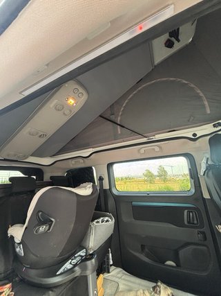 Peugeot Traveller 2018