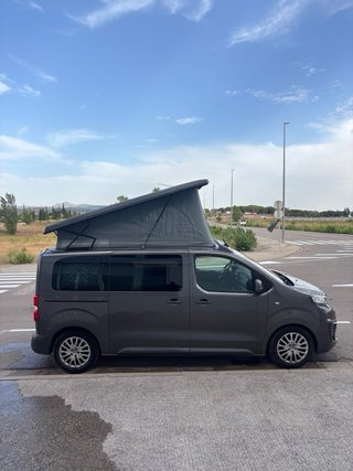 Peugeot Traveller 2018