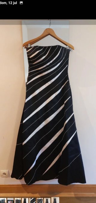 Vestido de fiesta negro y blanco