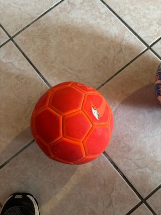 2 Palloni Calcio a 5 a Rimb. contr. dimensione "4"