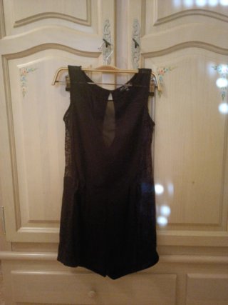 Mono Bershka negro fiesta