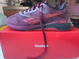 Zapatillas Reebok Nano X5 Mujer color cherry