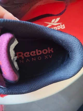 Zapatillas Reebok Nano X5 Mujer color cherry