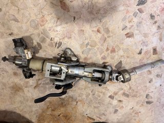 Caña de dirección BMW E60 con llave