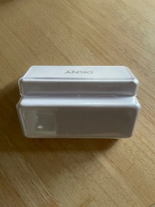 Caja para gafas DKNY Donna Karan New York