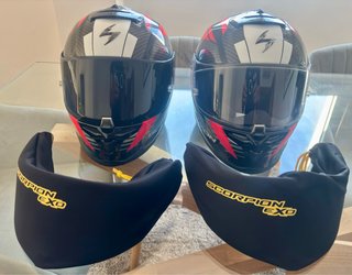 Cascos Moto Scorpion Exo-R1 Carbon “S” y “M”