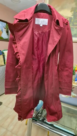 Chaqueta Jessica Simpson Roja con Volantes