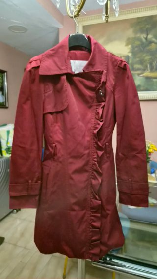 Chaqueta Jessica Simpson Roja con Volantes