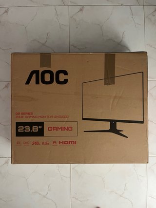 Monitor AOC piatto 240hz 24" 0,5ms