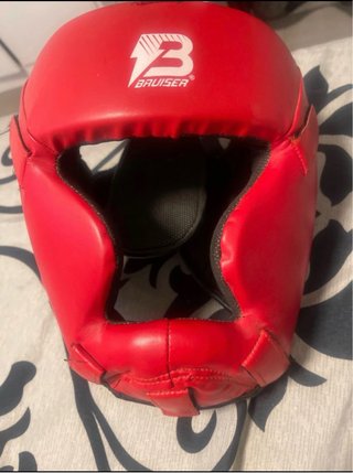 Casco de boxeo Bruiser rojo