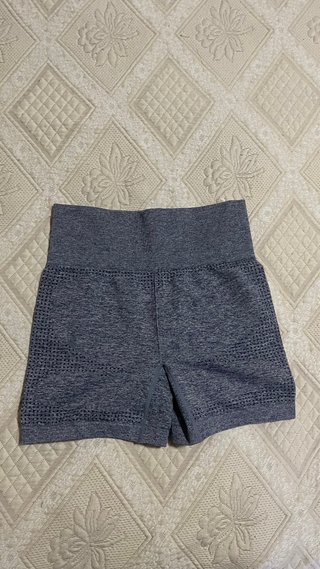 Mayas grises deportivas