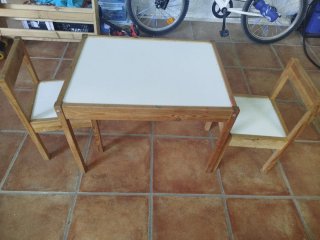Mesa y 2 Sillas Infantiles Madera Blanca
