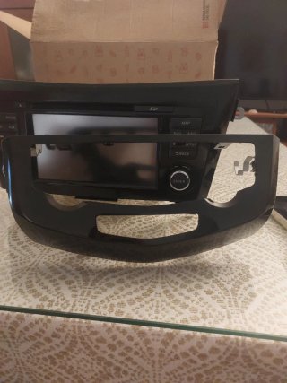 Pantalla original nissan x-trail