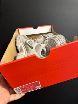 Nike V5 RNR Grigio Bianco 48,5