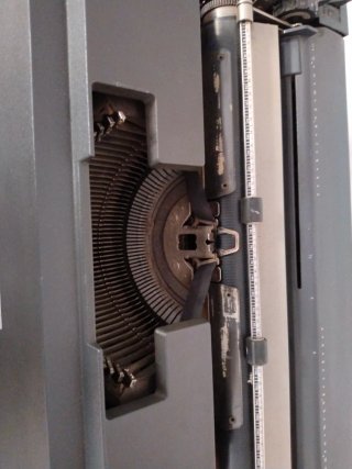 Máquina de escribir Olivetti Línea 98