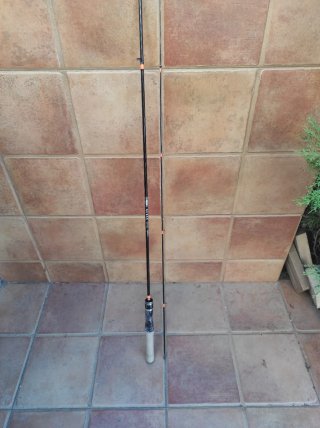 Caña de pesca Rock Fishing 198UL a estrenar