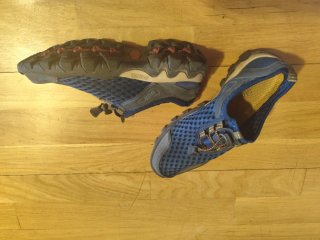 Zapatillas montaña junior azul/gris
