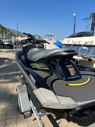 Yamaha FX SHO 2009 Negra y verde
