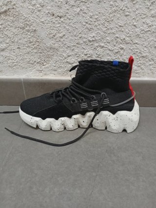 Zapatillas deportivas negras talla 40