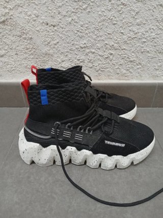 Zapatillas deportivas negras talla 40