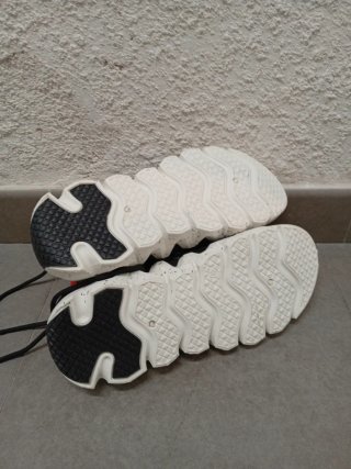 Zapatillas deportivas negras talla 40