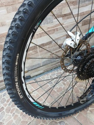 Bicicleta B'TWIN Rockrider 24