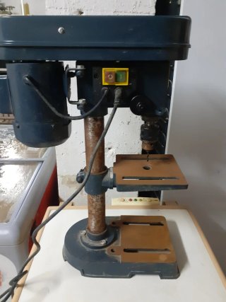 Taladro de columna Canora 350W