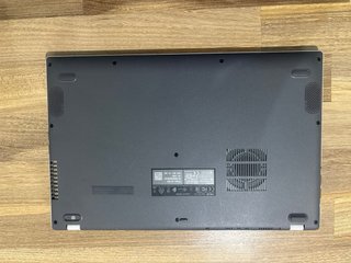 Asus Vivobook 15 SSD / Win 11