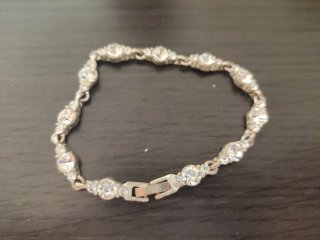 Pulsera con Circonitas plateada