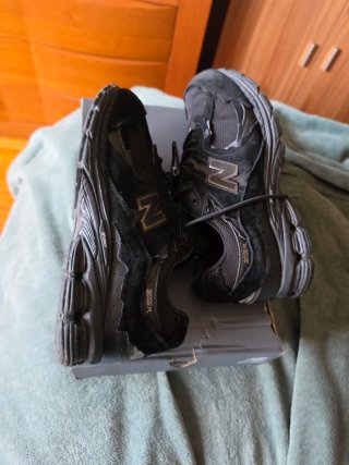 New Balance 2002R Gore-Tex Protección Pack