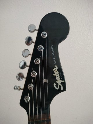Squier Paranormal Strat-o-Sonic 2023