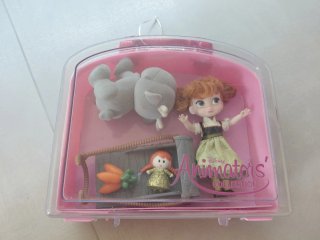 Muñecos Frozen Ana y Kristoff con reno