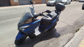 Kymco X Town 125cc Azul Maxi Scooter. 653215124