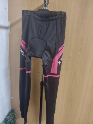 Ropa ciclista X-TIGER negra y rosa
