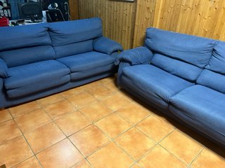 Sofá 3 plazas azul tela lavable