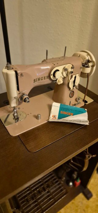 Maquina de Coser Singer Automatica Clase 801Z