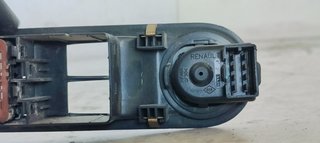 MANDO ELEVALUNAS DELANTERO IZQUIERDO RENAULT ESPA