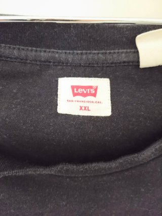 T-shirt Levi's manga comprida preta
