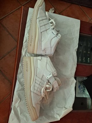 Adidas Forum High Beige/Blanco Talla 44