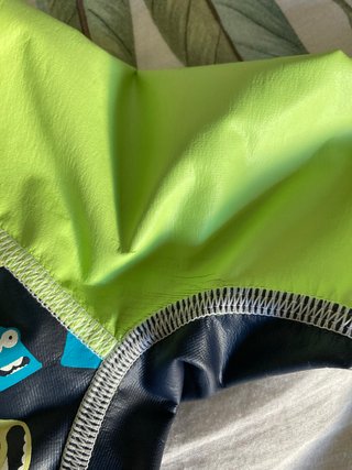 Traje neopreno Decathlon 4 años