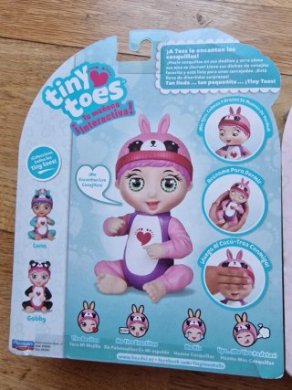 2 Muñecas Interactivas Tiny Toes