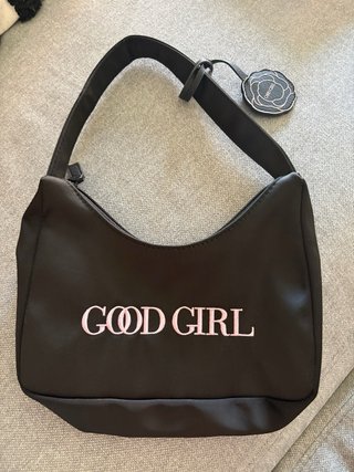 Bolso Carolina Herrera Good Girl Negro Rosa