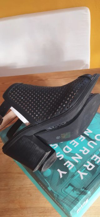 Sandalias Mustang Tacón Negro