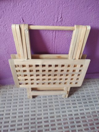 Tavolo pieghevole in legno