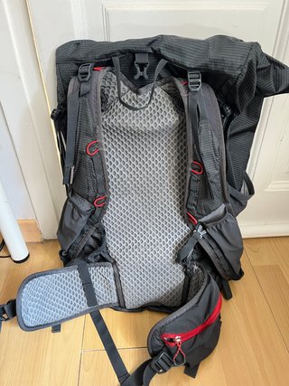 Mochila Berghaus Fast Hike 45L ultraligera