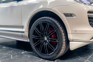 Porsche Cayenne GTS (2008)