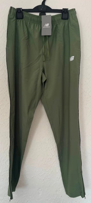 Chándal New Balance Verde Nuevo a Estrenar Talla M